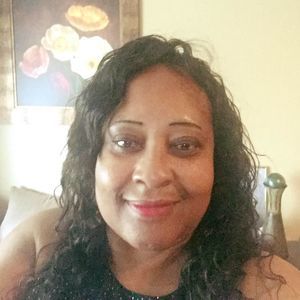 Meet your Posher, Petrina